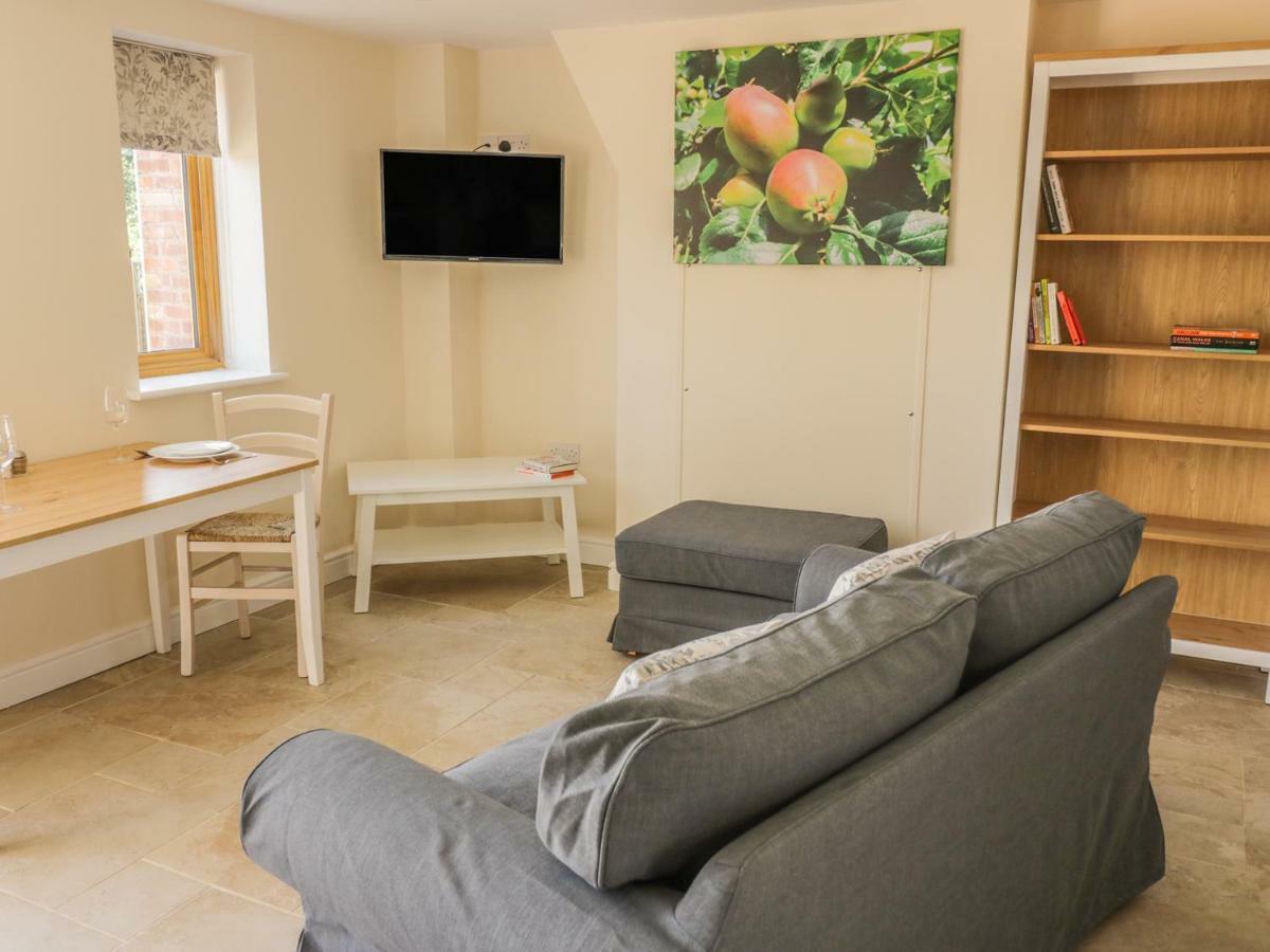 Cider Cottage สแตรทฟอร์ด อะพอน เอวอน ภายนอก รูปภาพ